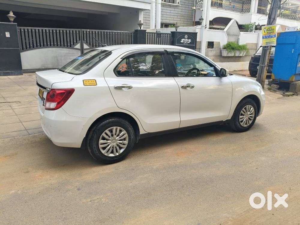 Maruti Suzuki Swift Dzire Vxi Optional, 2024, Petrol