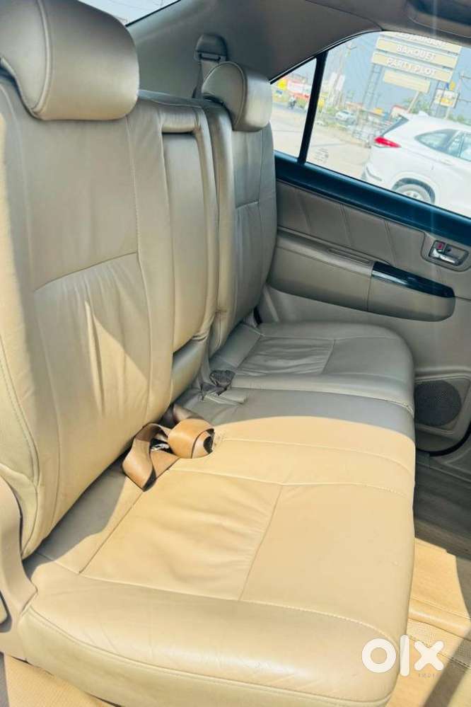 Toyota Fortuner 3.0 4x2 Automatic, 2014, Diesel