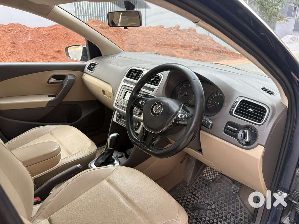 Volkswagen Vento 1.5l Tdi Highline Plus At Diesel, 2015, Diesel