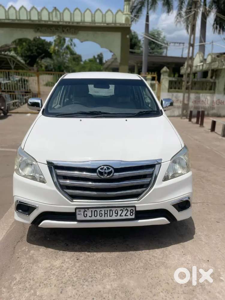 Toyota Innova 2014 2owner Total Original