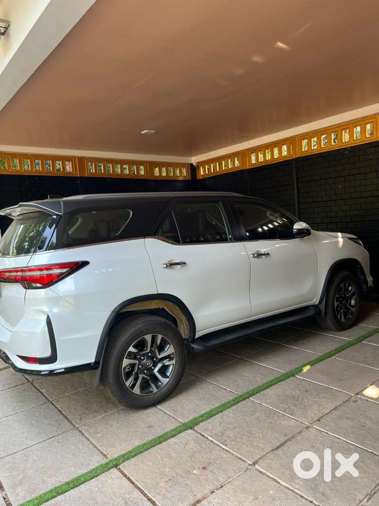 Toyota Fortuner Legender 4x2 At 2.8, 2024, Diesel