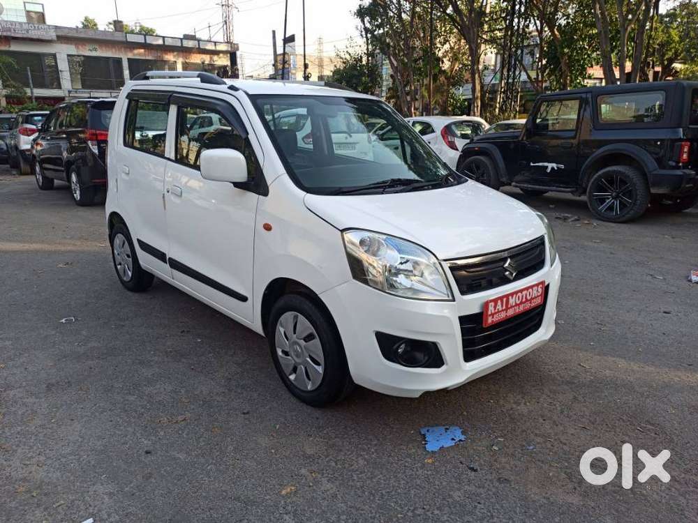 Maruti Suzuki Wagon R Amt Vxi, 2016, Petrol
