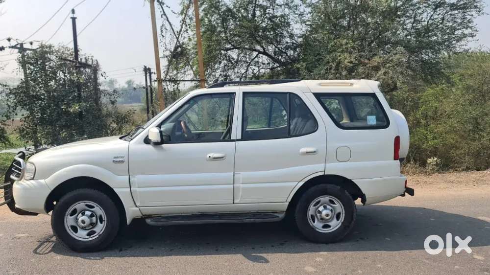 Tata Safari Dicore
