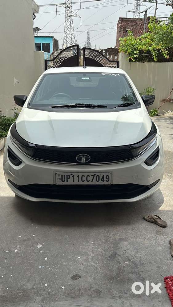Tata Altroz Petrol 2021