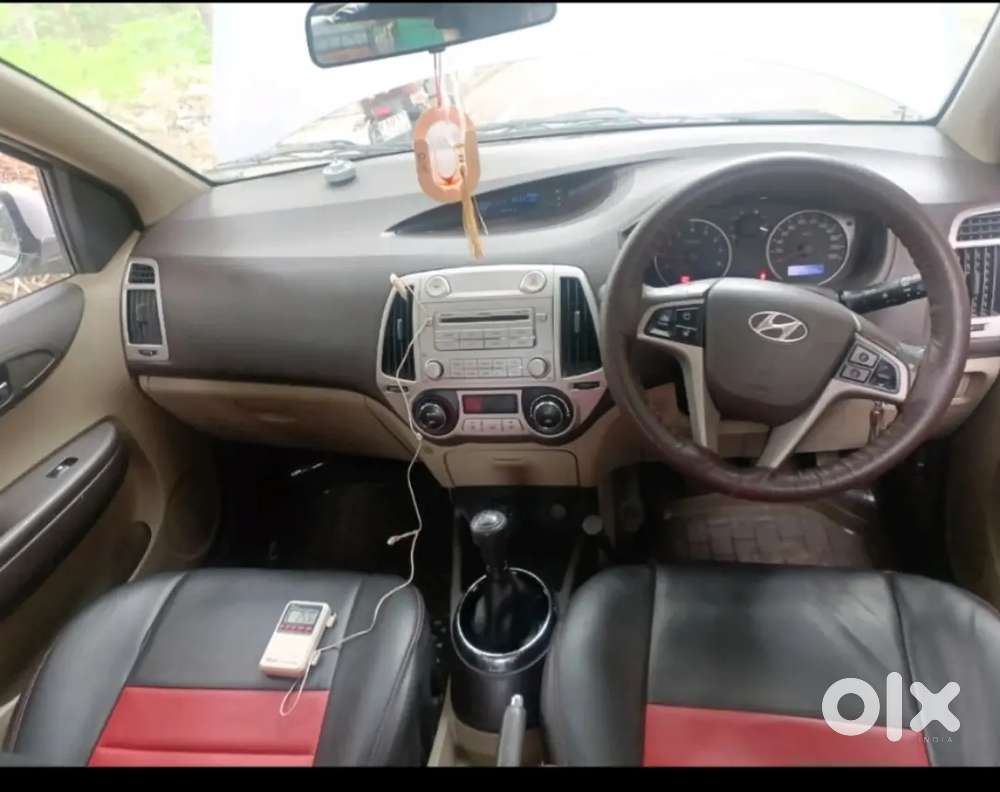 Hyundai I20 Sportz 2011