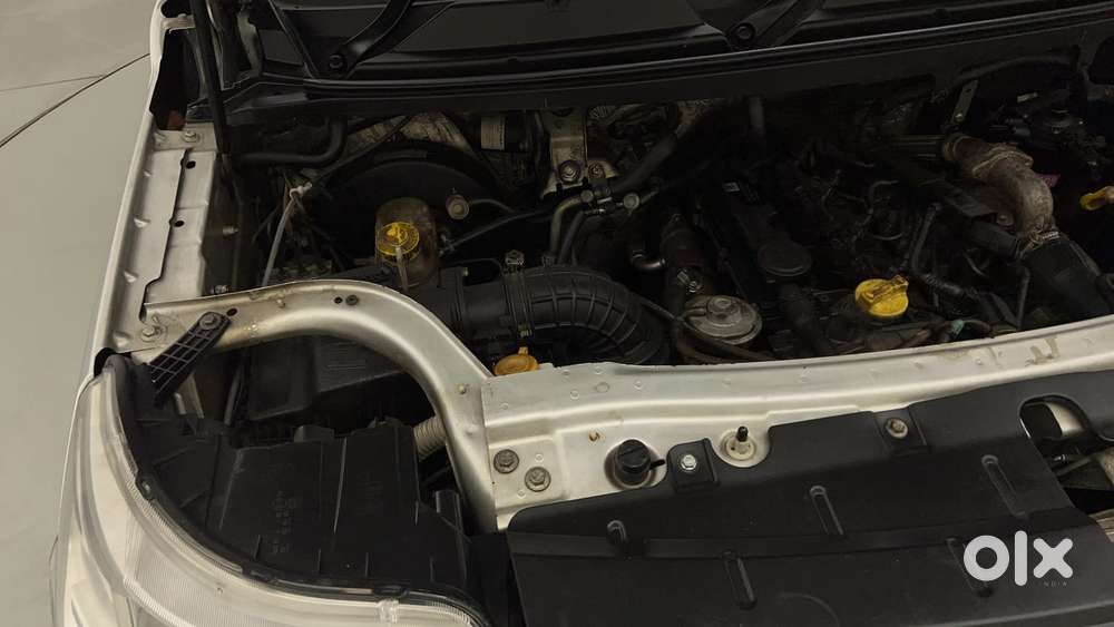 Mahindra Tuv 300 Plus P8, 2018, Diesel