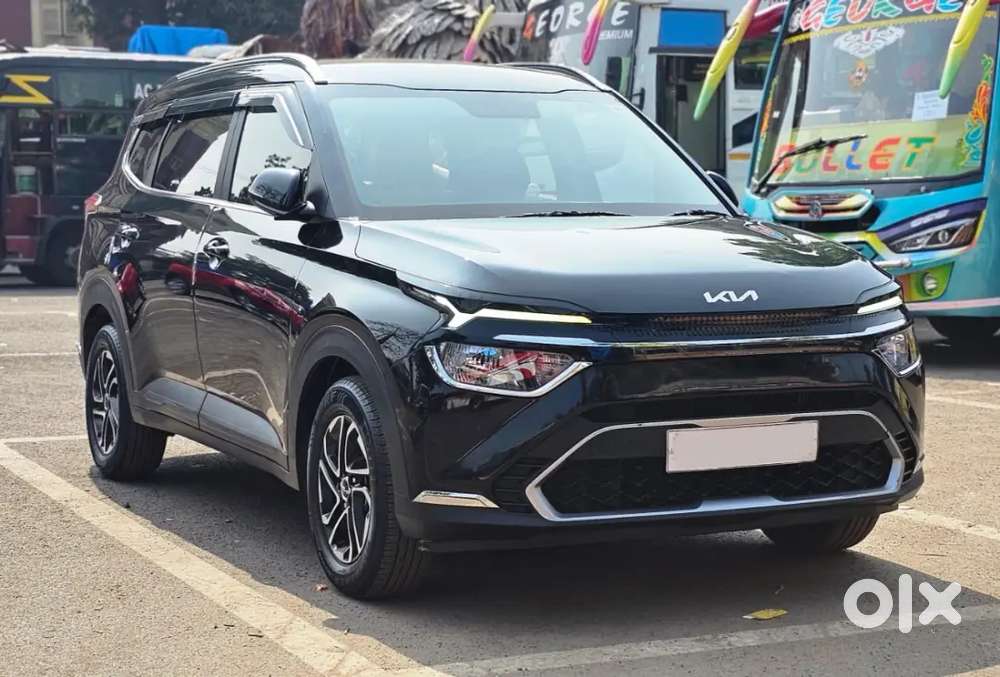 Kia Carens 2022 Petrol Well Maintained