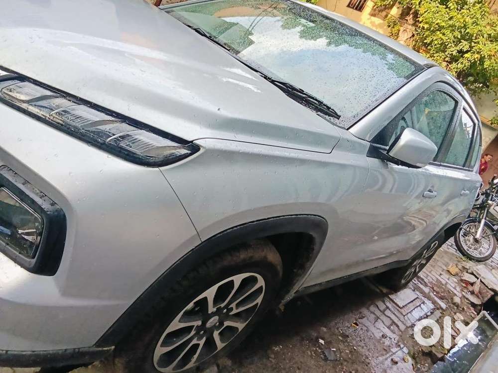 Maruti Suzuki Grand Vitara 2023 Petrol Well Maintained