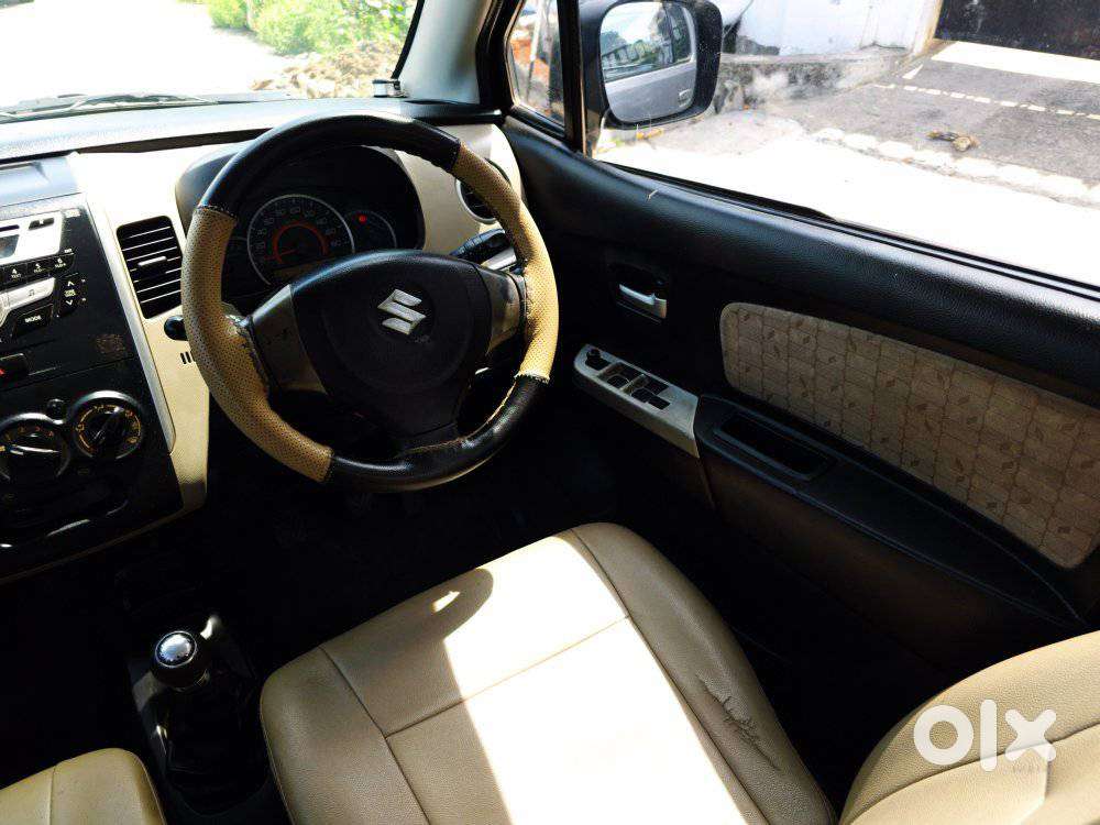 Maruti Suzuki Wagon R 1.0 Vxi (o), 2015, Petrol