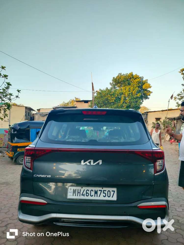 Kia Carens 2024 Petrol 25000 Km Driven