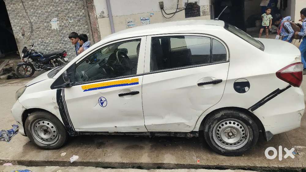 Honda Amaze 2017 Cng & Hybrids 320000 Km Driven