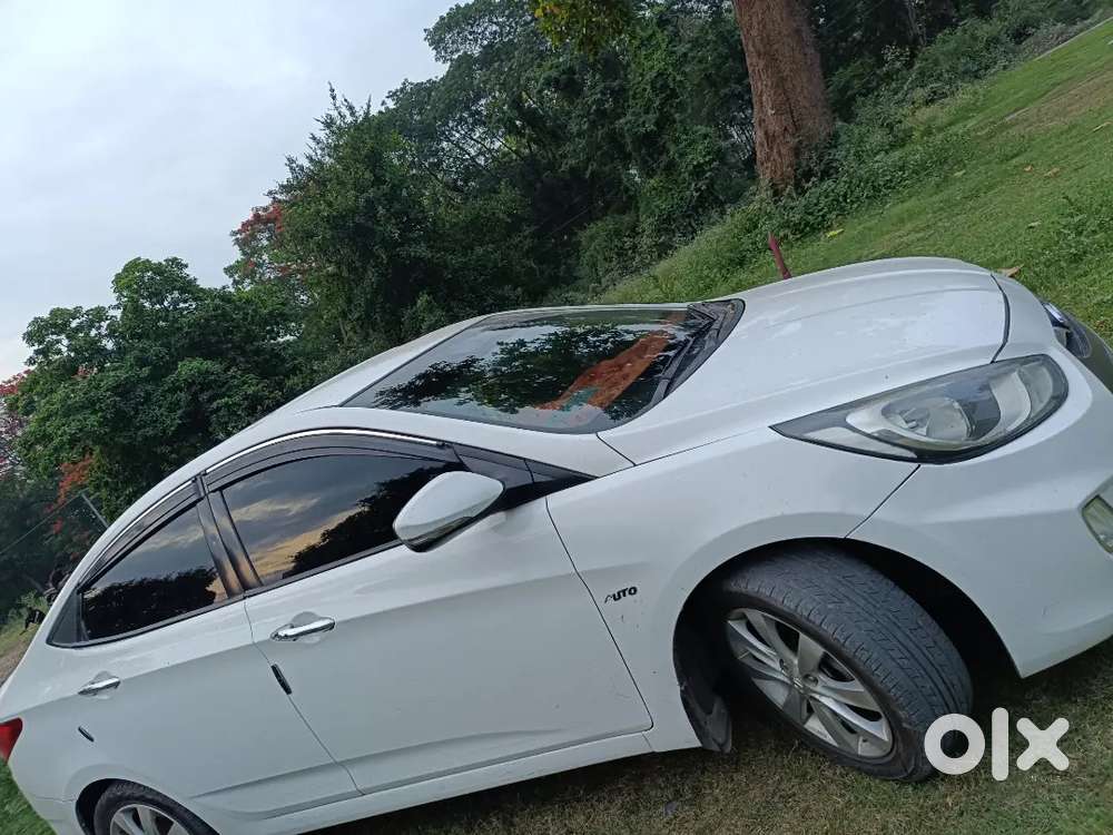 Hyundai Verna 1.6 Sx 2011