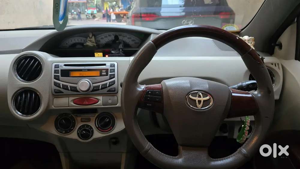Toyota Etios 2011 Manual