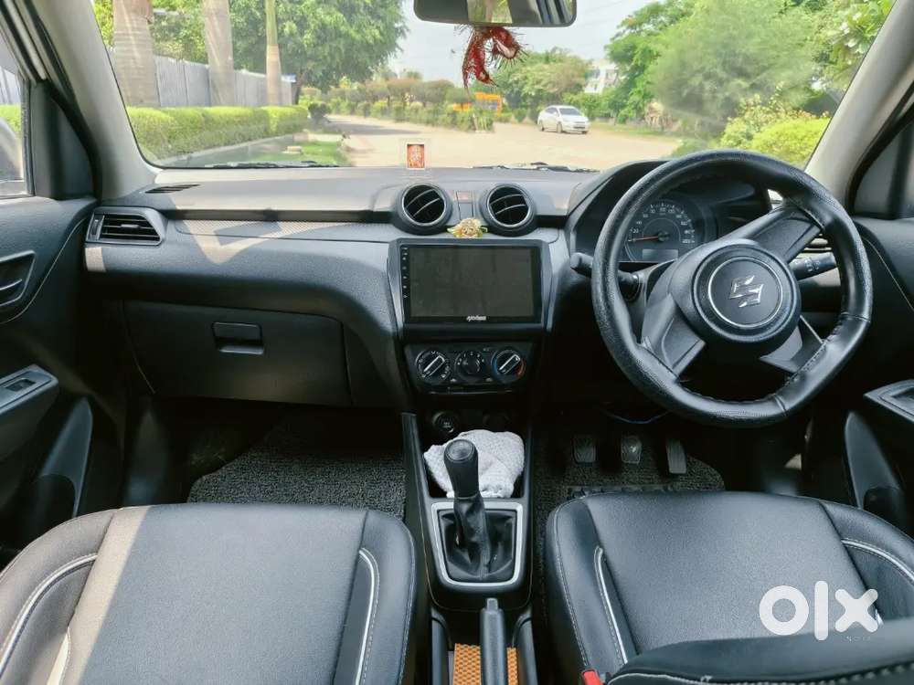Maruti Suzuki Swift Petrol 2023