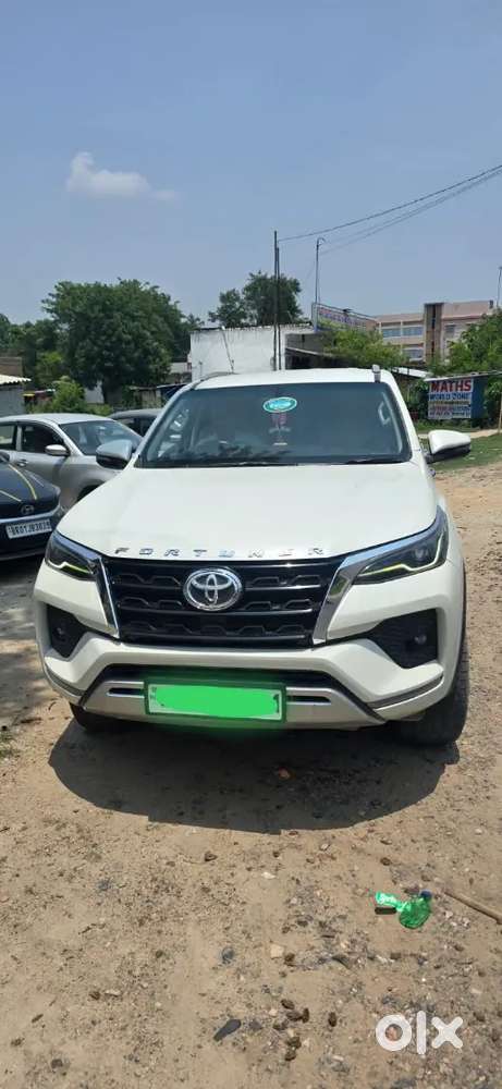 Toyota Fortuner 2021 Diesel 95000 Km Driven