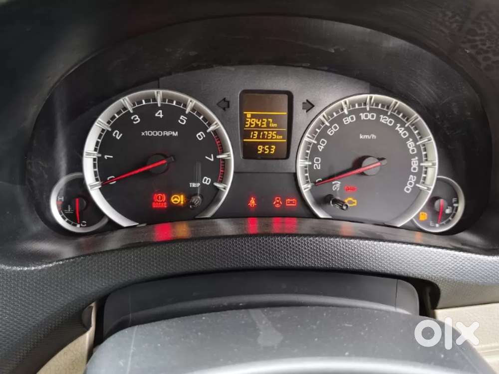 Maruti Suzuki Swift Vxi Optional, 2016, Petrol