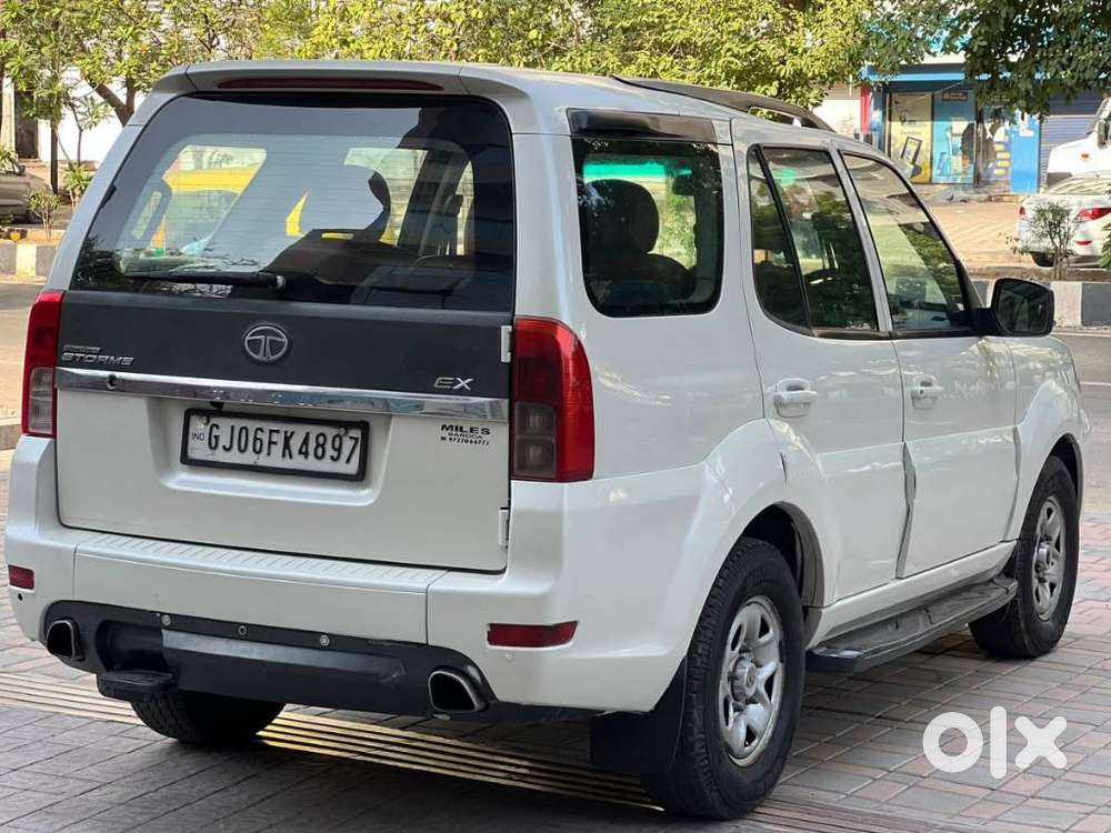 Tata Safari Storme Ex, 2013, Diesel