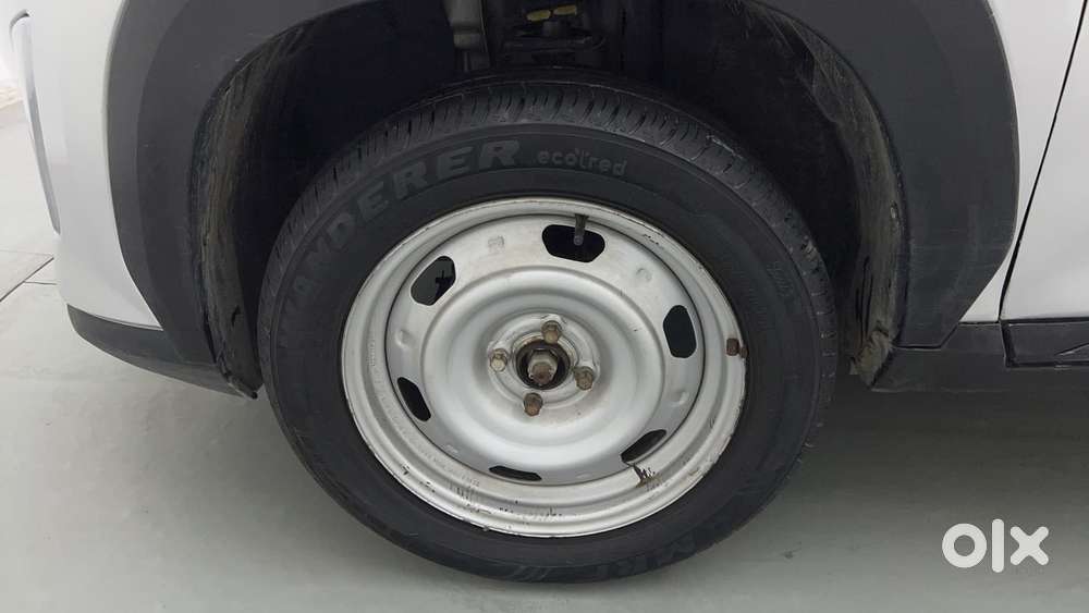 Nissan Magnite 1.0 Xe, 2022, Petrol