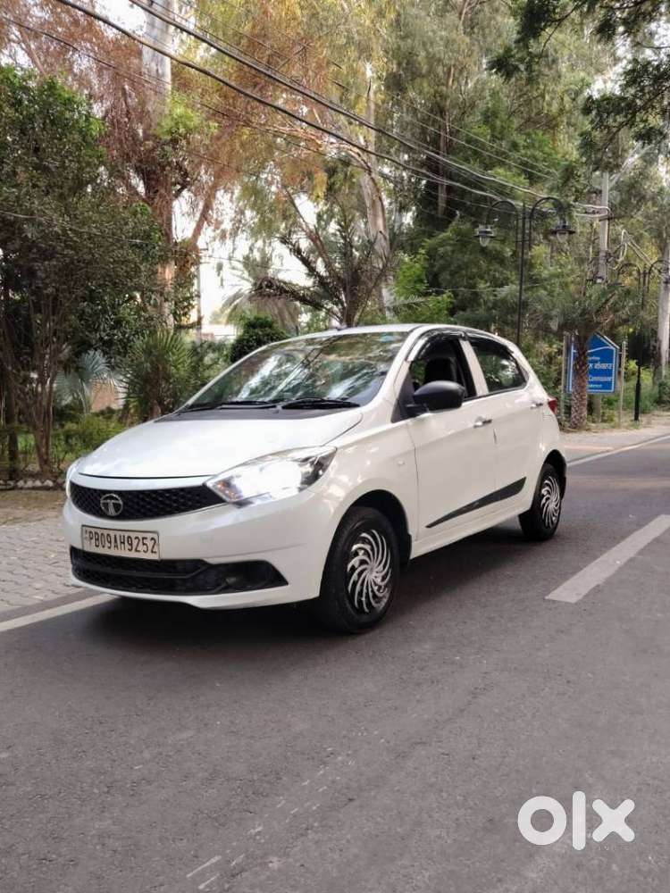 Tata Tiago 1.2 Revotron Xm, 2019, Petrol