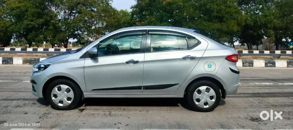 Tata Tigor Revotron Xt 07-11-2017