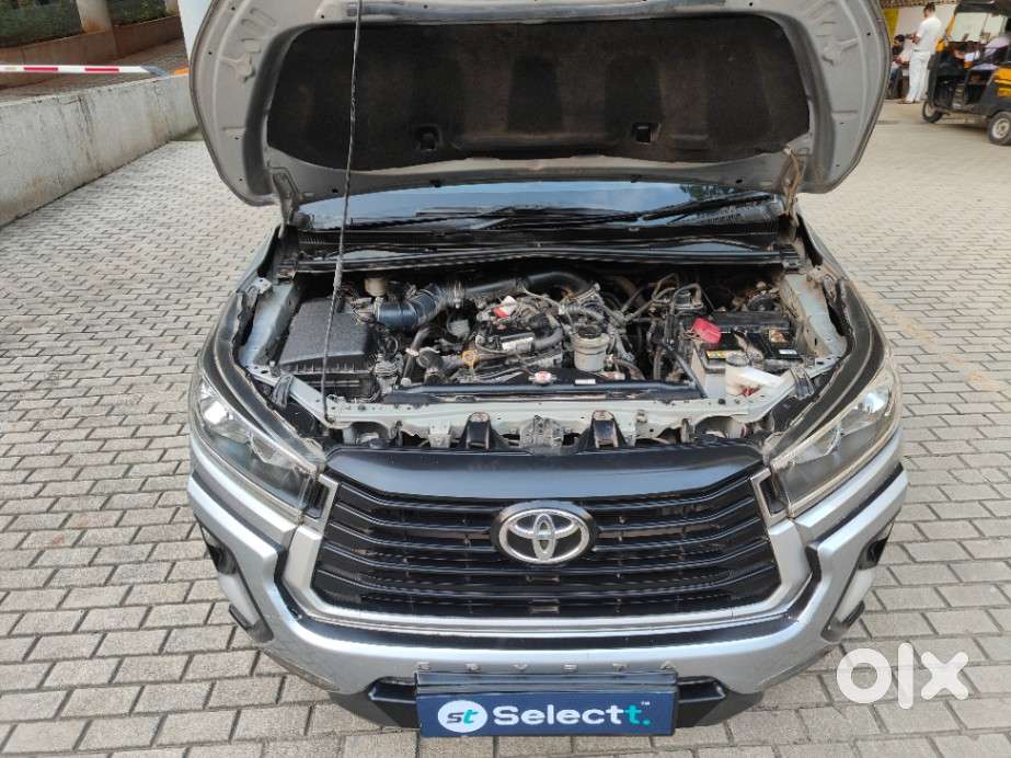 Toyota Innova Crysta 2.8 Gx At 8s, 2022, Petrol