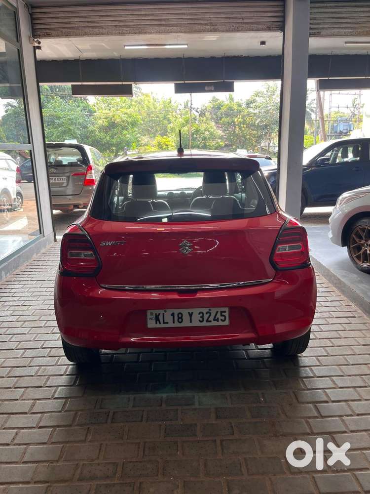 Maruti Suzuki Swift Vxi + Manual, 2019, Petrol