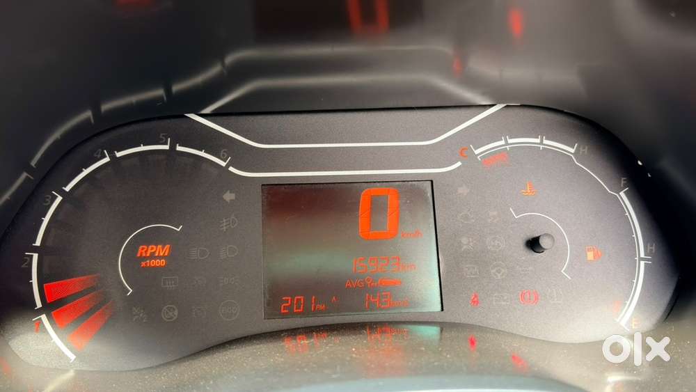 Renault Triber Petrol 2021 Year