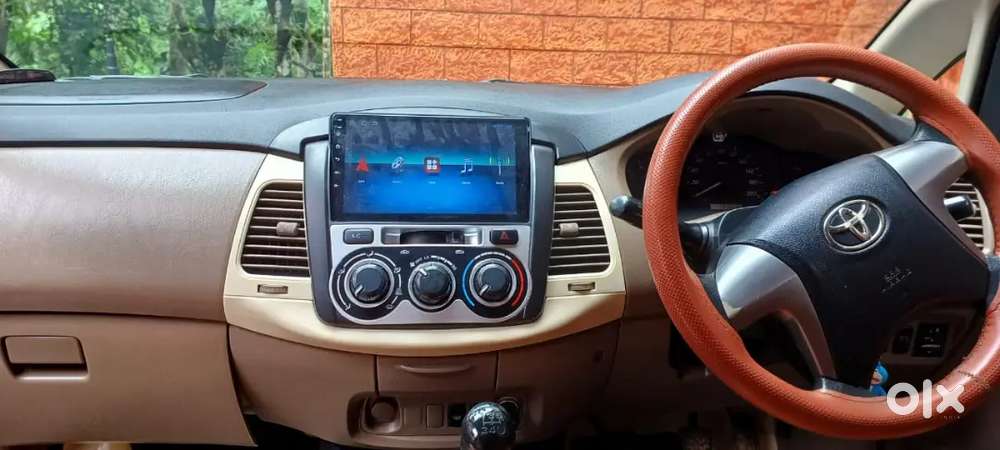 Toyota Innova 2.5 G2 Diesel 2015 Model