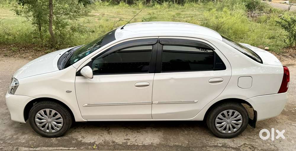 Toyota Etios G Exclusive, 2011, Petrol