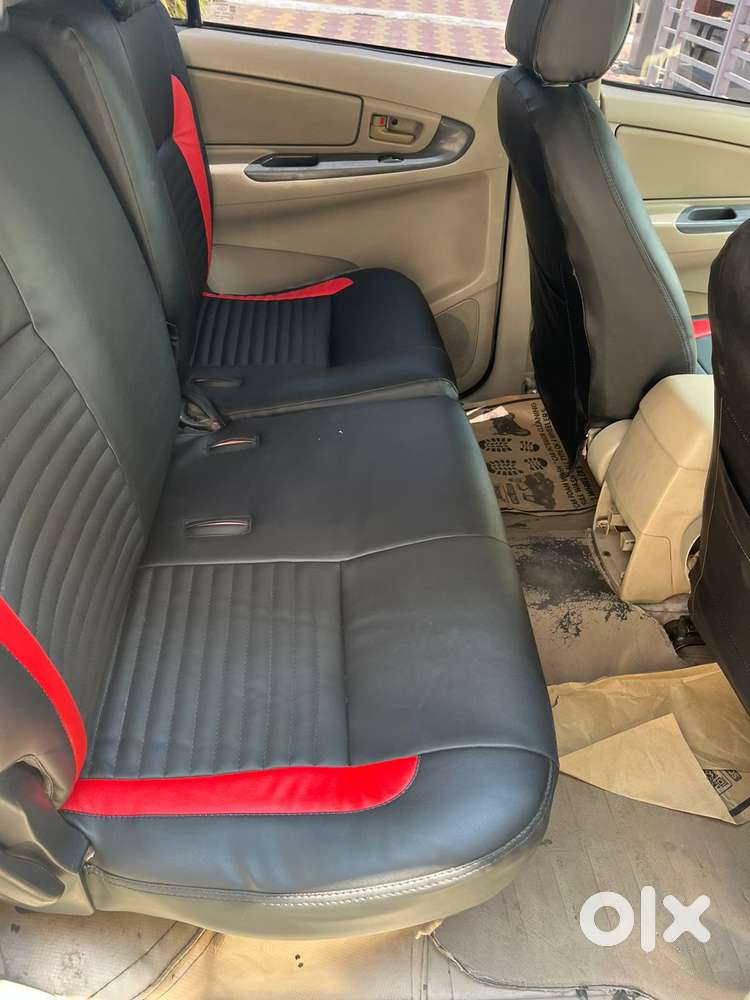 Toyota Innova 2.5 G (diesel) 8 Seater, 2014, Diesel