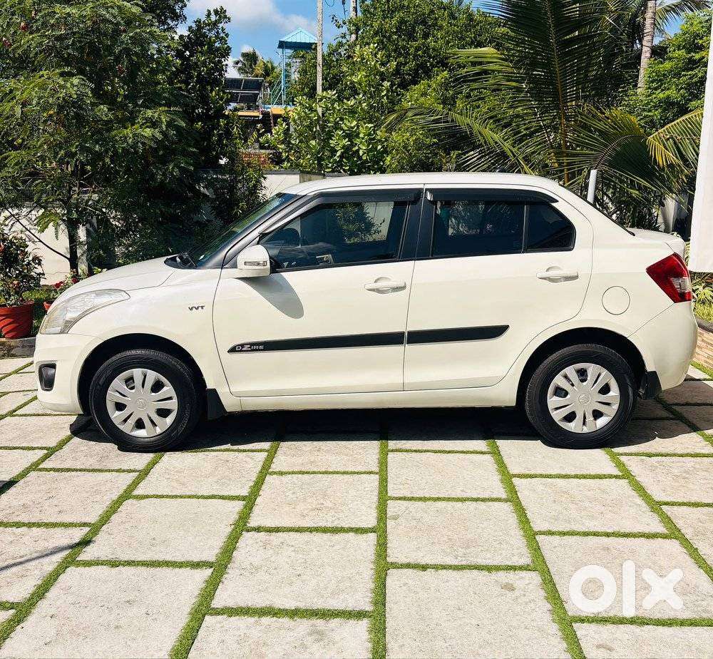 Maruti Suzuki Dzire 1.2 Vxi, 2014, Petrol