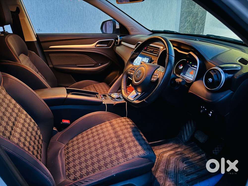 Mg Zs Ev Excite, 2023, Petrol