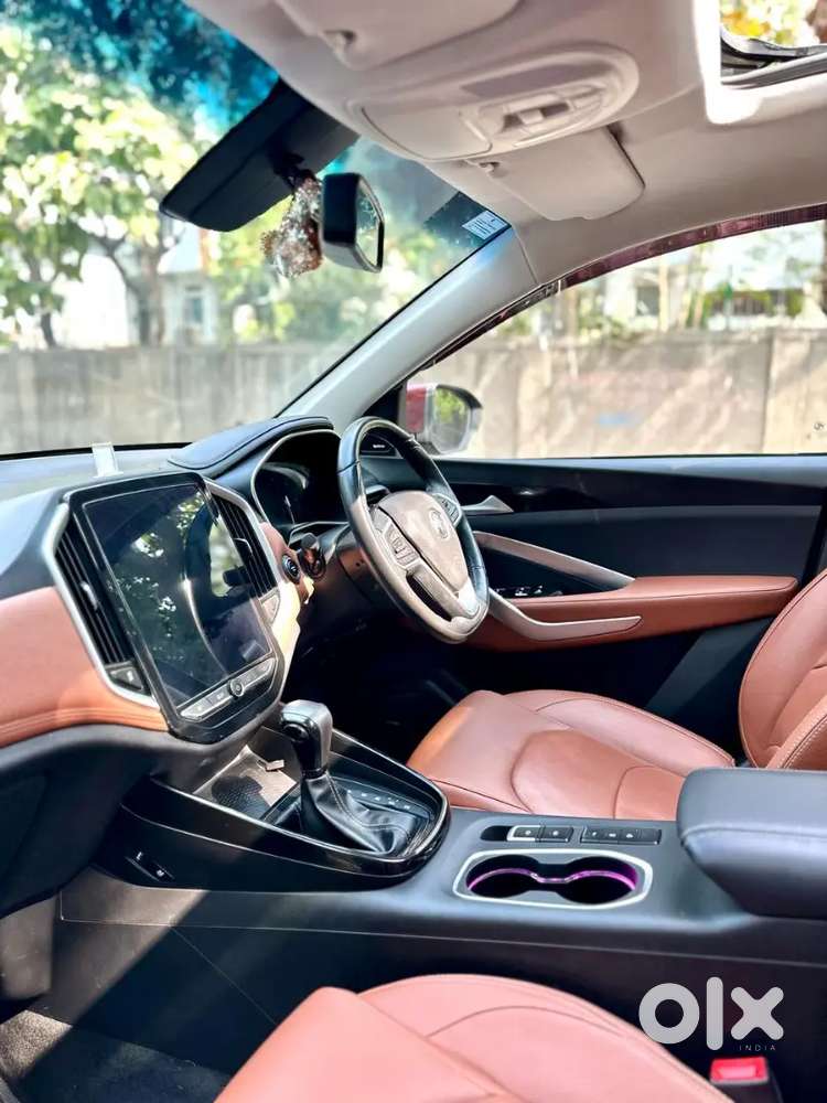 Mg Hector Plus Sharp Cvt Automatic (petrol) With Insurance & Warranty