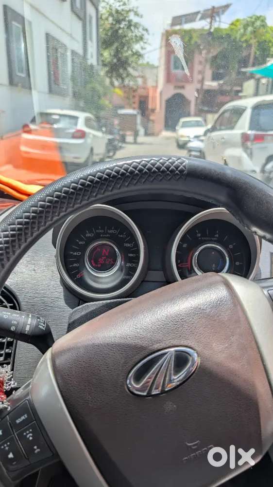 Mahindra Xuv500 2015 Diesel Well Maintained