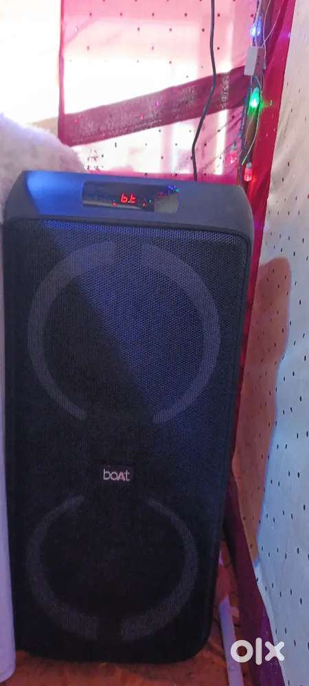 boAt PartyPal 600 Plus w/Karaoke Auto-Tuner, in-Built DJ Tracks & Bass