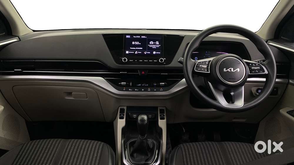 Kia Carens 1.5 Prestige Plus 7 Str Imt, 2022, Petrol