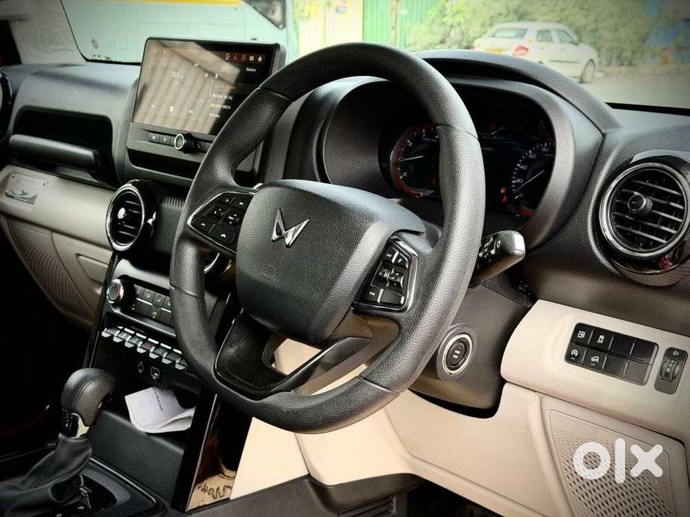 Mahindra Thar Roxx Mx3 Petrol At 2wd, 2025, Petrol