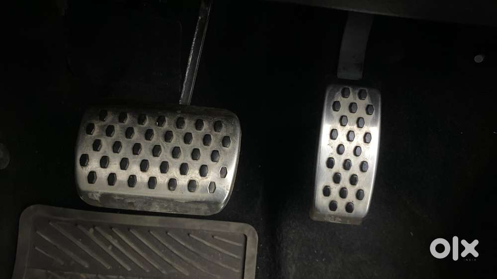 Mahindra Xuv700 2.2 Ax 7 Diesel At Luxury Pack Str, 2022, Diesel