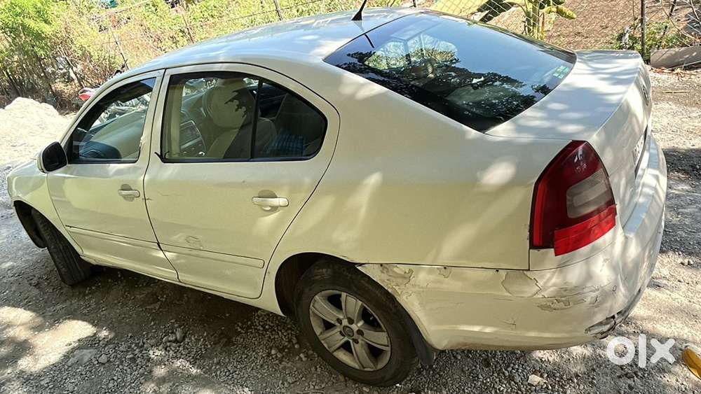 Skoda Laura Elegance 2009