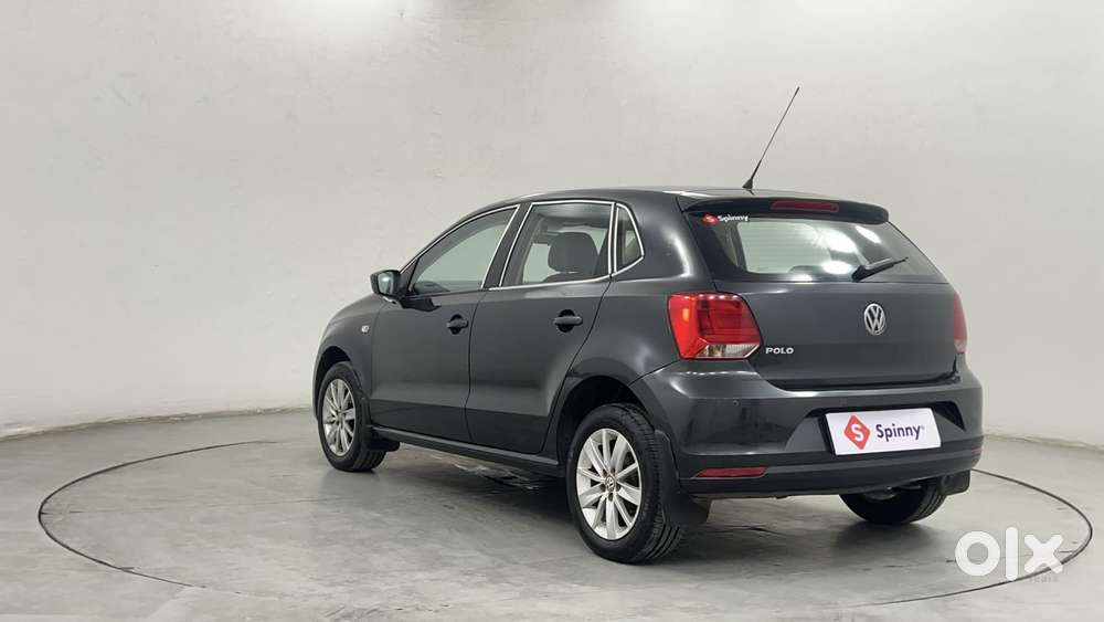 Volkswagen Polo Petrol Highline 1.2l, 2016, Petrol