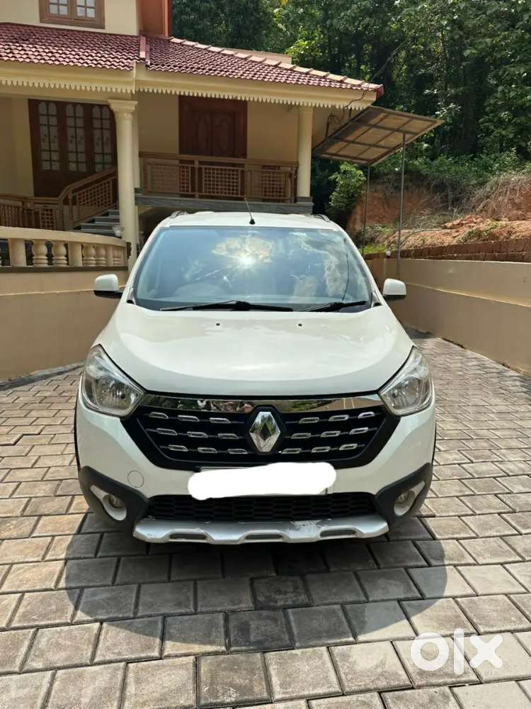 Renault Lodgy 2015 Diesel Well Maintained