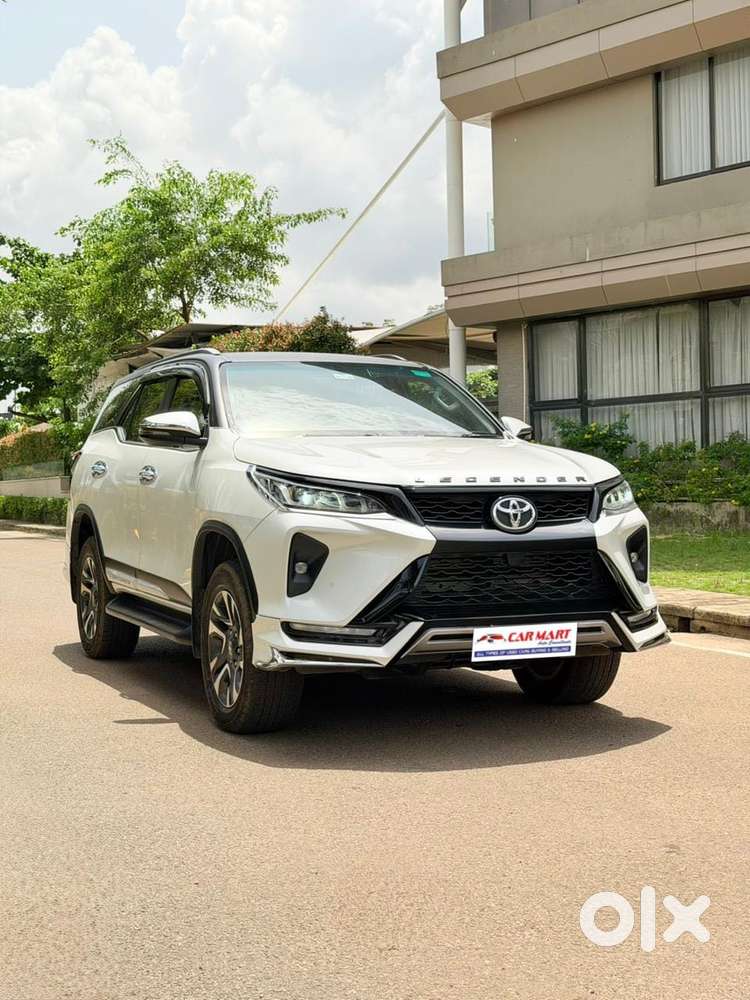 Toyota Fortuner Legender 4x4 At 2.8, 2025, Diesel