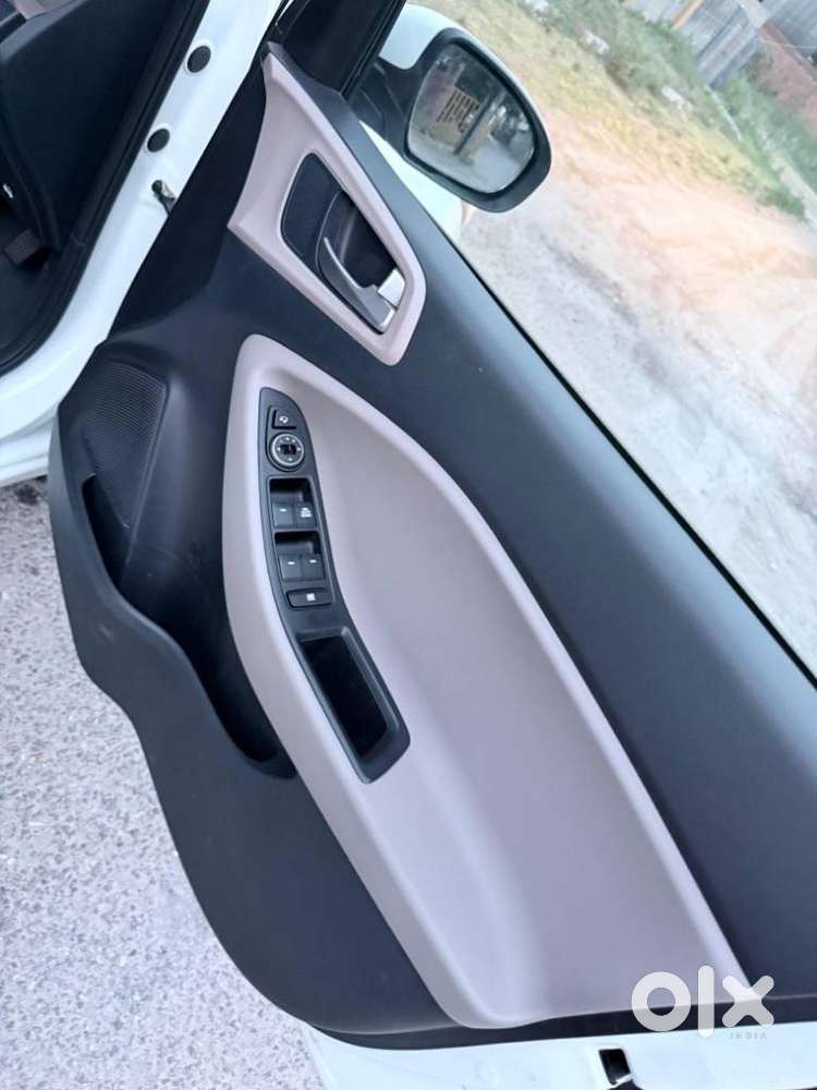 Hyundai I20 Sportz Plus, 2020, Petrol