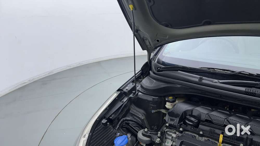 Hyundai Verna 1.5 Sx Vtvt Ivt, 2022, Petrol