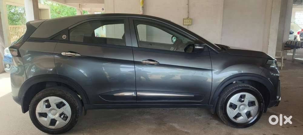 Tata Nexon Petrol 2024