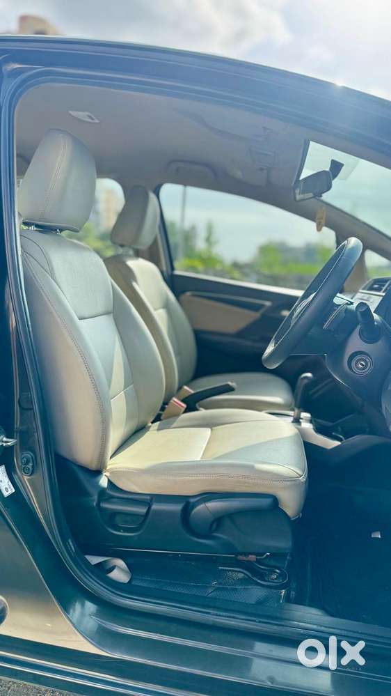 Honda Jazz V Cvt, 2016, Petrol