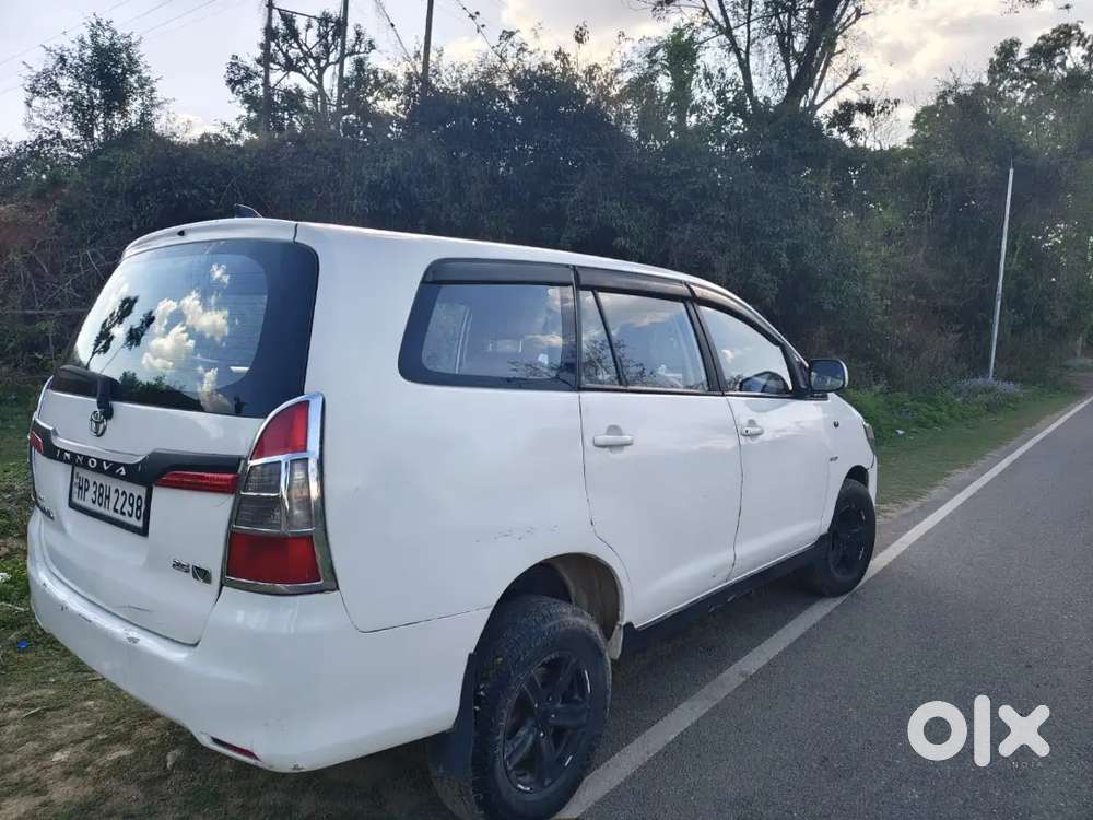 Toyota Innova 2011 Diesel Well Maintained