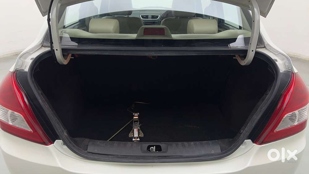Maruti Suzuki Swift Dzire 1.3 Vxi, 2015, Petrol