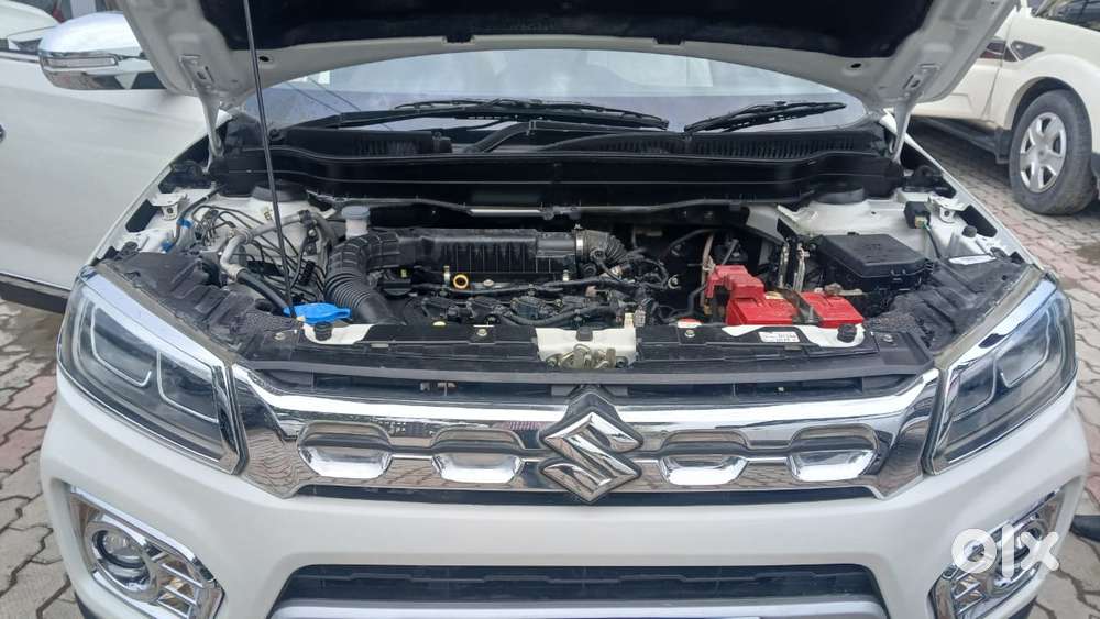 Maruti Suzuki Brezza 1.5 Zxi At Smart Hybrid, 2020