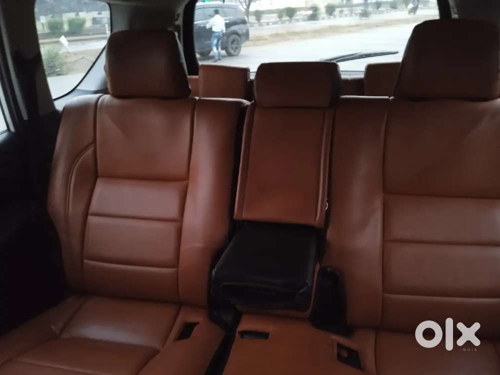 Toyota Innova Crysta 2017 Diesel Manual